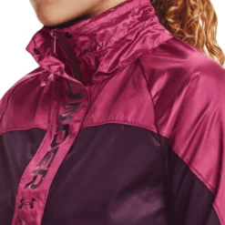 Under Armour Rush Woven Shine Jacket - Women's -Kell Warm Shop 1040967 800 auto