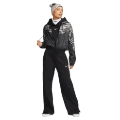 Nike Sportswear Phoenix Fleece High-Waisted Wide-Leg Sweatpant - Women's