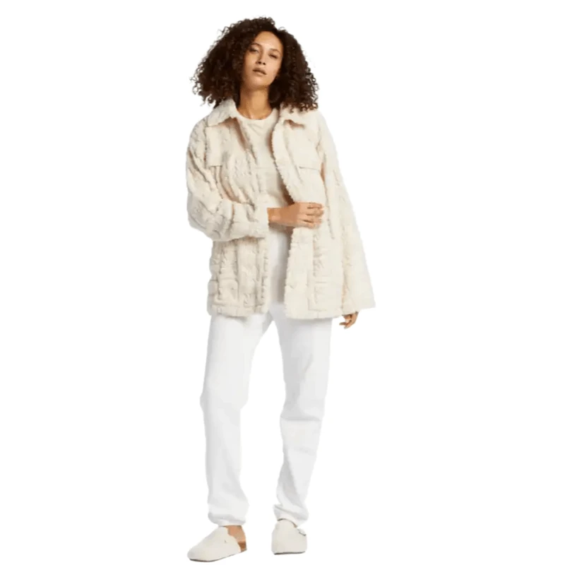 Billabong Fairbanks Button-Up Teddy Bear Jacket - Women's 4 Billabong Fairbanks Button-Up Teddy Bear Jacket - Women's - Image 4