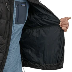 Patagonia Fitz Roy Down Hoodie - Men's -Kell Warm Shop 1525904 800 auto